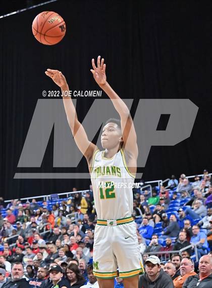 Thumbnail 1 in Cole vs Madison (UIL 3A State Final) photogallery.
