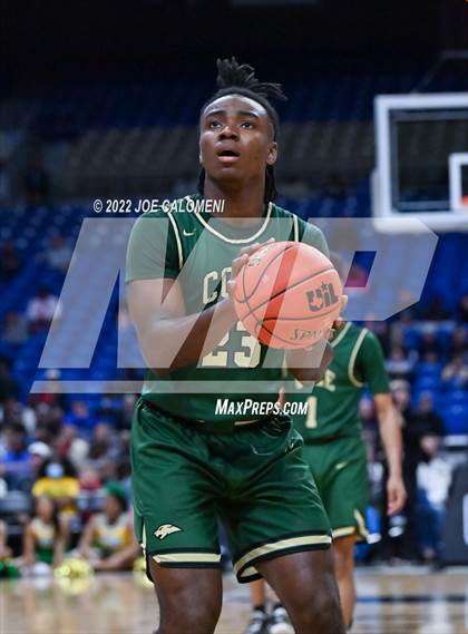 Thumbnail 1 in Cole vs Madison (UIL 3A State Final) photogallery.