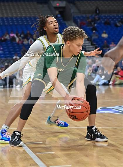 Thumbnail 1 in Cole vs Madison (UIL 3A State Final) photogallery.