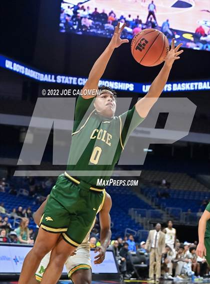 Thumbnail 3 in Cole vs Madison (UIL 3A State Final) photogallery.