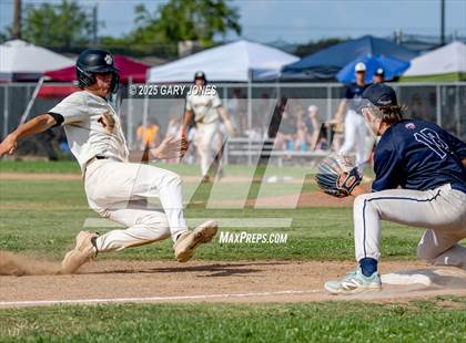 Thumbnail 3 in Rancho Cotate vs. Roseville (CIF D3 Final) photogallery.