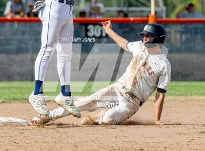 Thumbnail 3 in Rancho Cotate vs. Roseville (CIF D3 Final) photogallery.