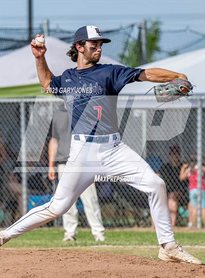 Thumbnail 1 in Rancho Cotate vs. Roseville (CIF D3 Final) photogallery.