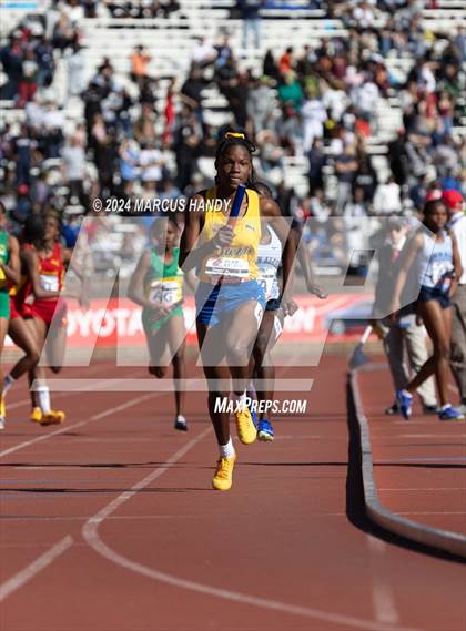 Thumbnail 1 in Penn Relays (4 X 400 Meter) photogallery.