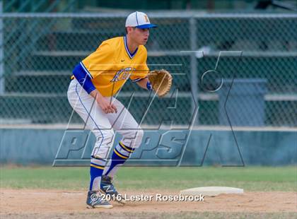 Thumbnail 3 in Antonian vs Beaumont Monsignor Kelly (TAPPS Round 2 playoffs) photogallery.
