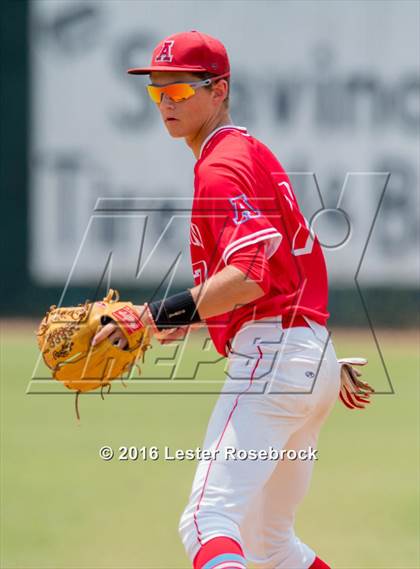 Thumbnail 2 in Antonian vs Beaumont Monsignor Kelly (TAPPS Round 2 playoffs) photogallery.