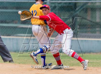 Thumbnail 2 in Antonian vs Beaumont Monsignor Kelly (TAPPS Round 2 playoffs) photogallery.