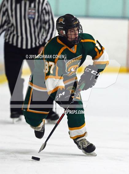 Thumbnail 3 in Stevenson vs. Barrington photogallery.