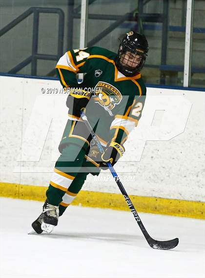 Thumbnail 1 in Stevenson vs. Barrington photogallery.