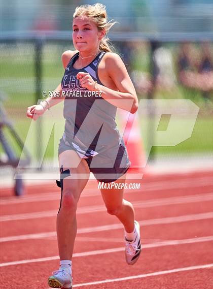 Thumbnail 1 in Lake Houston Conquerors Invitational (300M Hurdles) photogallery.