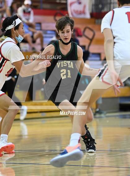 Thumbnail 3 in Fairview vs. Mountain Vista (Cherry Creek Holiday Classic) photogallery.