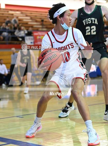 Thumbnail 1 in Fairview vs. Mountain Vista (Cherry Creek Holiday Classic) photogallery.