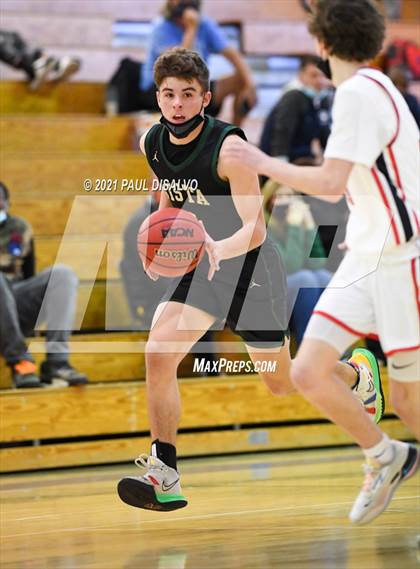 Thumbnail 3 in Fairview vs. Mountain Vista (Cherry Creek Holiday Classic) photogallery.