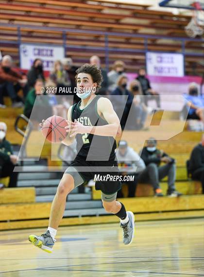 Thumbnail 3 in Fairview vs. Mountain Vista (Cherry Creek Holiday Classic) photogallery.