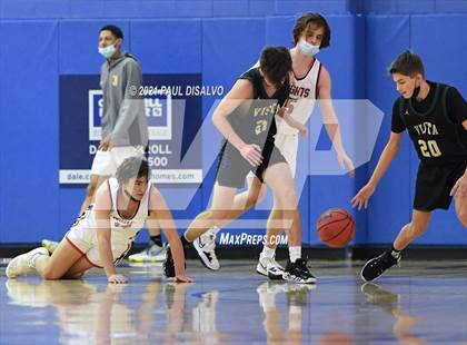 Thumbnail 2 in Fairview vs. Mountain Vista (Cherry Creek Holiday Classic) photogallery.