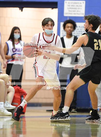 Thumbnail 3 in Fairview vs. Mountain Vista (Cherry Creek Holiday Classic) photogallery.