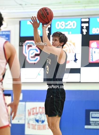 Thumbnail 2 in Fairview vs. Mountain Vista (Cherry Creek Holiday Classic) photogallery.