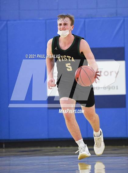 Thumbnail 3 in Fairview vs. Mountain Vista (Cherry Creek Holiday Classic) photogallery.