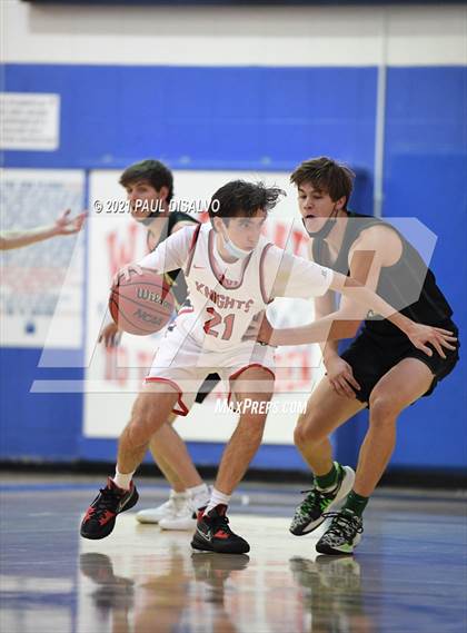 Thumbnail 2 in Fairview vs. Mountain Vista (Cherry Creek Holiday Classic) photogallery.