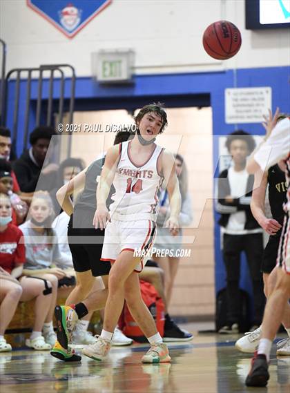 Thumbnail 2 in Fairview vs. Mountain Vista (Cherry Creek Holiday Classic) photogallery.