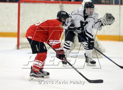 Thumbnail 3 in Fairfield Prep vs. Xavier (CIAC D1 Quarterfinal) photogallery.