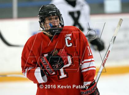 Thumbnail 2 in Fairfield Prep vs. Xavier (CIAC D1 Quarterfinal) photogallery.