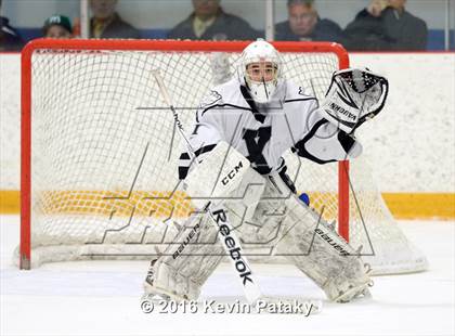 Thumbnail 2 in Fairfield Prep vs. Xavier (CIAC D1 Quarterfinal) photogallery.
