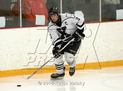 Thumbnail 3 in Fairfield Prep vs. Xavier (CIAC D1 Quarterfinal) photogallery.