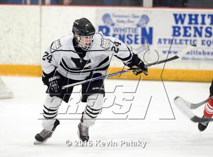 Thumbnail 1 in Fairfield Prep vs. Xavier (CIAC D1 Quarterfinal) photogallery.
