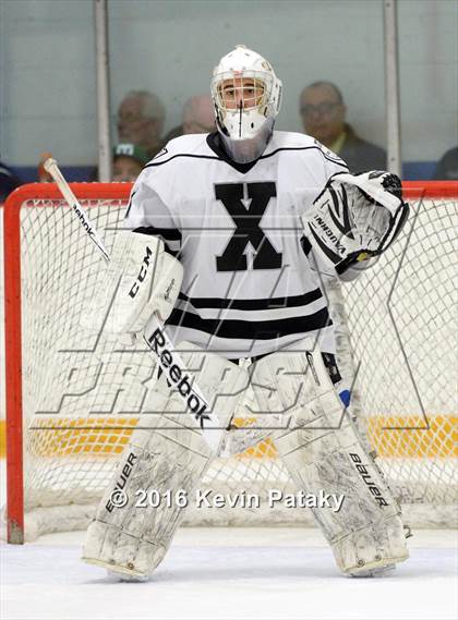 Thumbnail 2 in Fairfield Prep vs. Xavier (CIAC D1 Quarterfinal) photogallery.