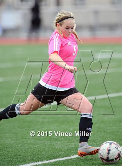 Thumbnail 1 in Sumner vs Prairie (District 3/4 Championship) photogallery.