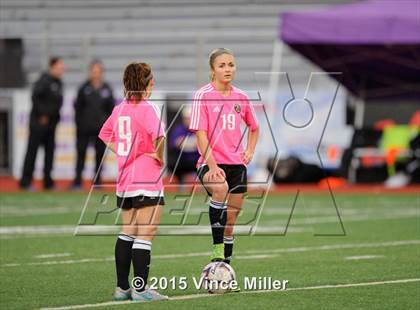Thumbnail 1 in Sumner vs Prairie (District 3/4 Championship) photogallery.