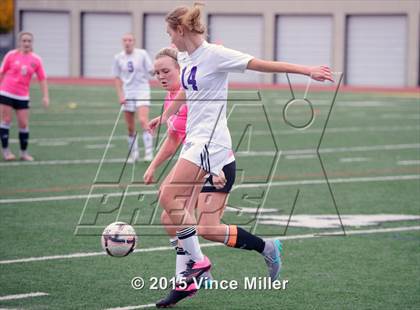 Thumbnail 3 in Sumner vs Prairie (District 3/4 Championship) photogallery.