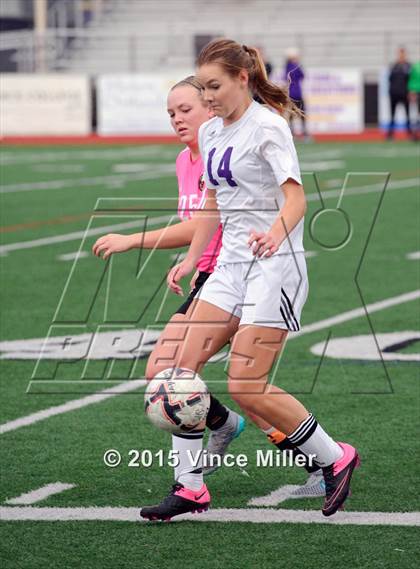 Thumbnail 1 in Sumner vs Prairie (District 3/4 Championship) photogallery.