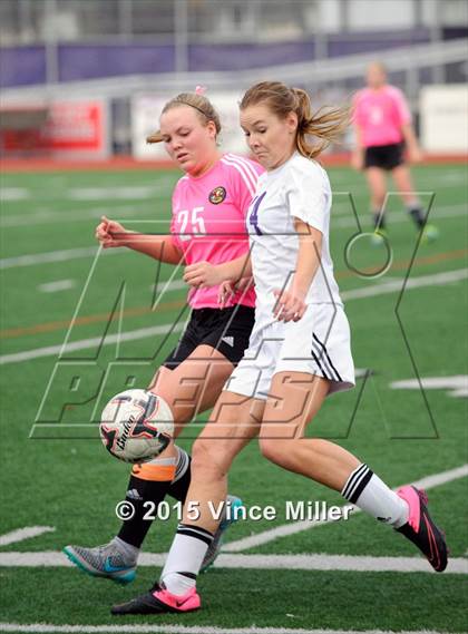 Thumbnail 1 in Sumner vs Prairie (District 3/4 Championship) photogallery.