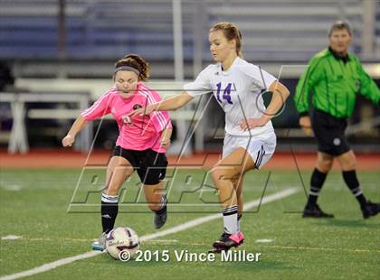 Thumbnail 3 in Sumner vs Prairie (District 3/4 Championship) photogallery.