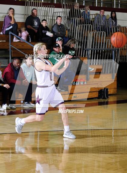 Thumbnail 3 in Benton vs. Harrisburg (Rangerette Christmas Classic) photogallery.