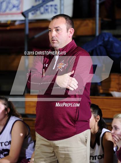 Thumbnail 1 in Benton vs. Harrisburg (Rangerette Christmas Classic) photogallery.