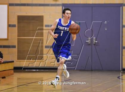 Thumbnail 1 in Analy vs. Novato (Windsor Shootout) photogallery.