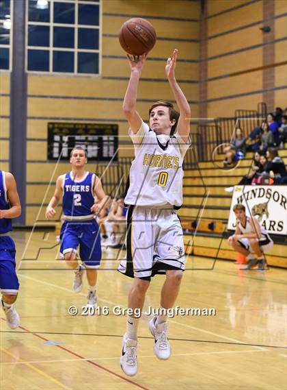 Thumbnail 1 in Analy vs. Novato (Windsor Shootout) photogallery.