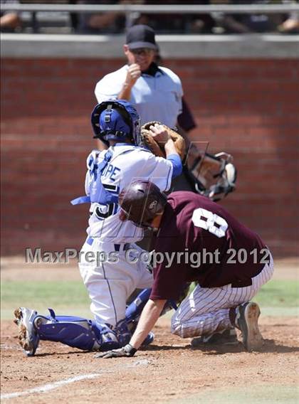 Thumbnail 2 in El Camino Real vs. Torrance photogallery.