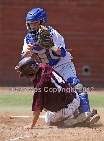 Thumbnail 3 in El Camino Real vs. Torrance photogallery.