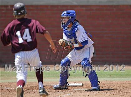 Thumbnail 3 in El Camino Real vs. Torrance photogallery.