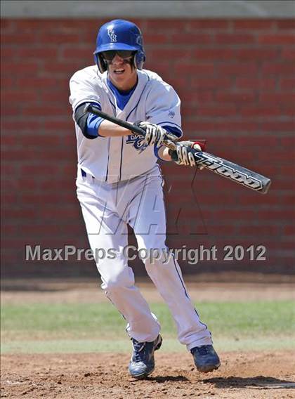 Thumbnail 2 in El Camino Real vs. Torrance photogallery.
