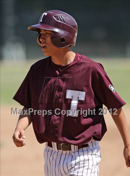 Thumbnail 2 in El Camino Real vs. Torrance photogallery.