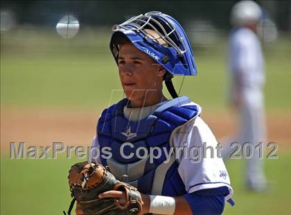 Thumbnail 2 in El Camino Real vs. Torrance photogallery.