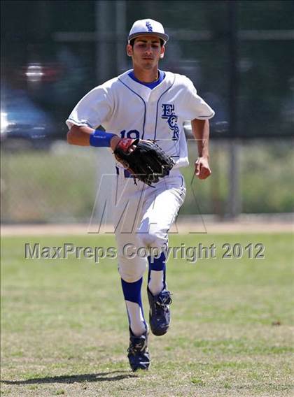 Thumbnail 2 in El Camino Real vs. Torrance photogallery.