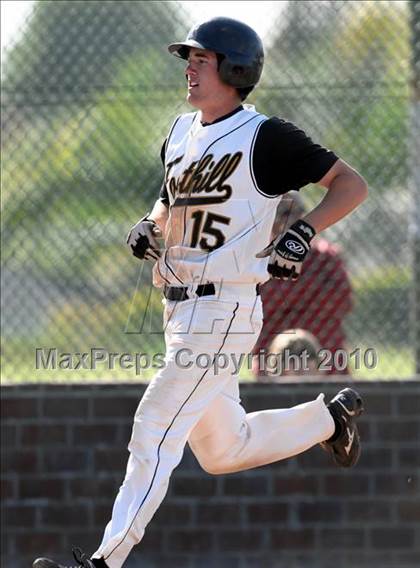 Thumbnail 2 in Northwood @ Foothill photogallery.
