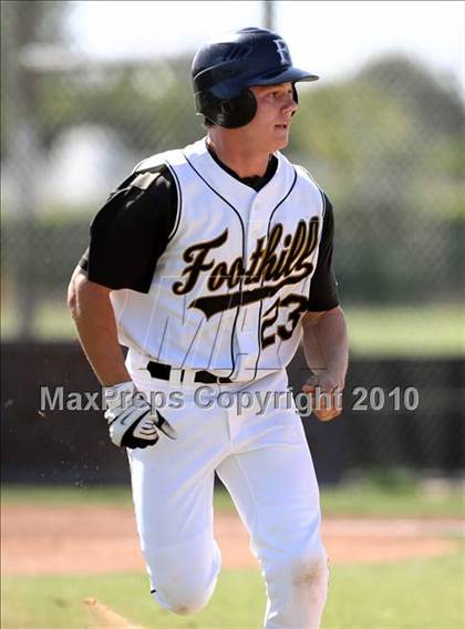 Thumbnail 2 in Northwood @ Foothill photogallery.