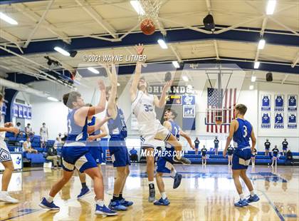 Thumbnail 1 in Covington Catholic @ Highlands photogallery.